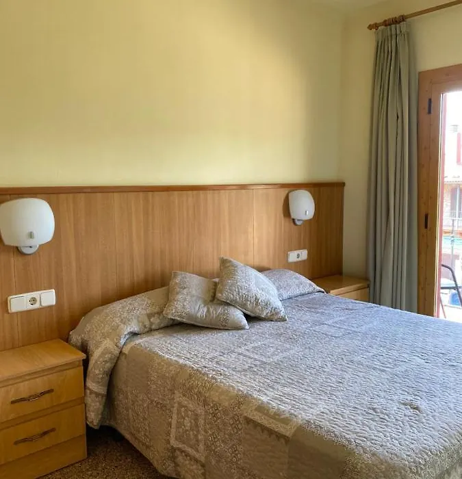 Hostal Alt Llobregat-1